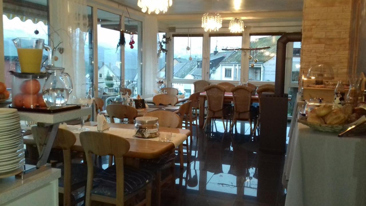 Gaestehaus Moselblick Trittenheim Extérieur photo