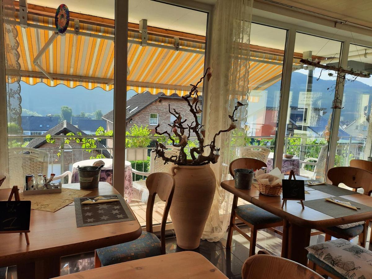 Gaestehaus Moselblick Trittenheim Extérieur photo